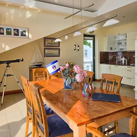 Friede-marie, Penthouse Lenea Und Sophie * Sassnitz