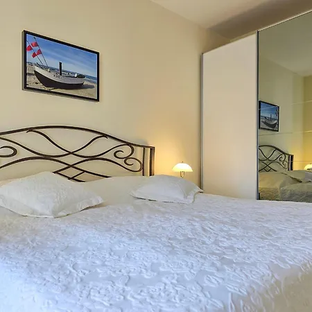 Friede-marie, Penthouse Lenea Und Sophie Sassnitz